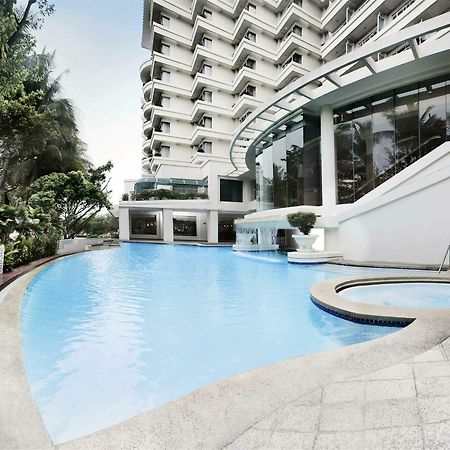 Hotel Dorsett Grand Labuan Esterno foto