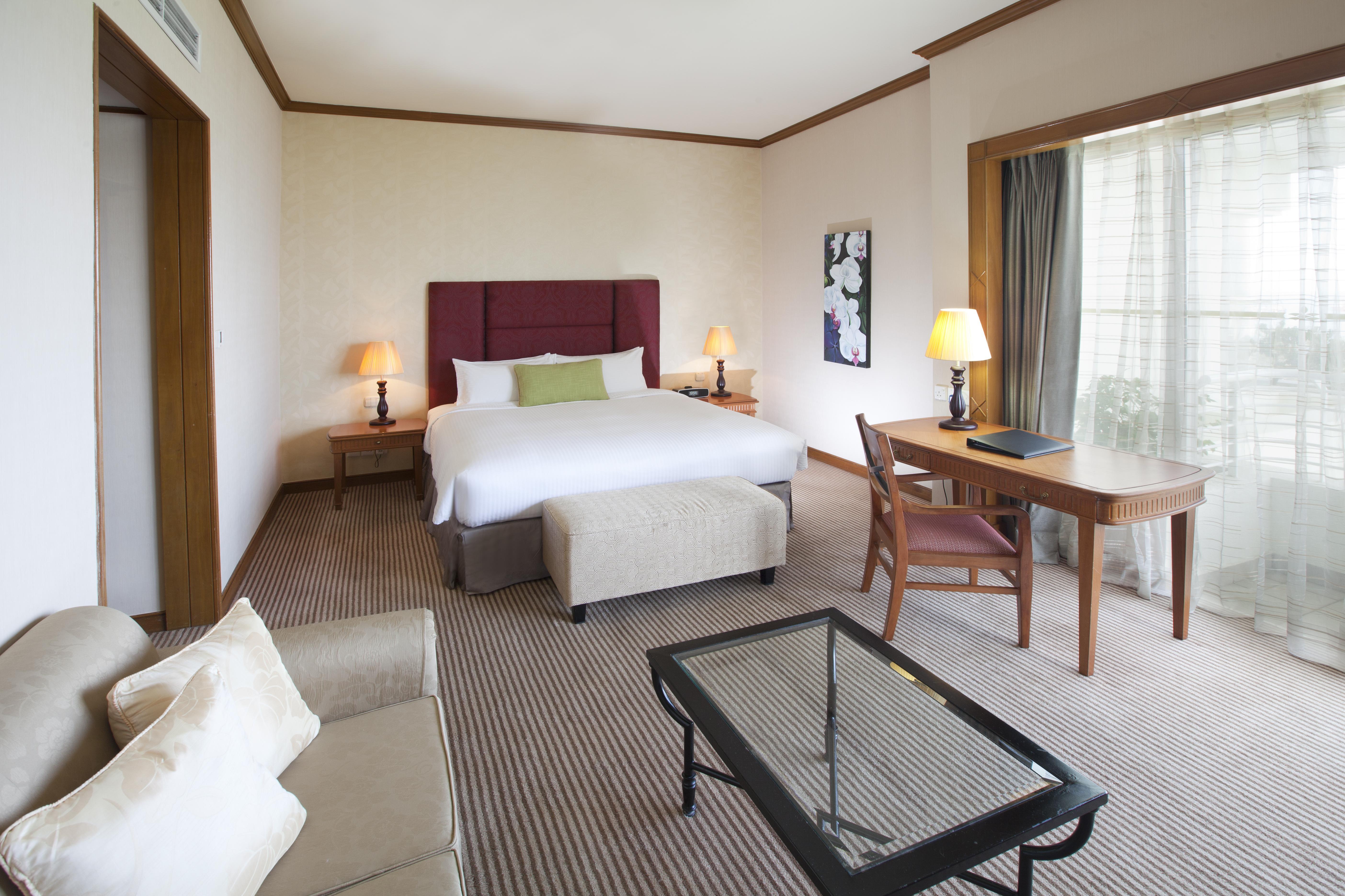 Hotel Dorsett Grand Labuan Esterno foto
