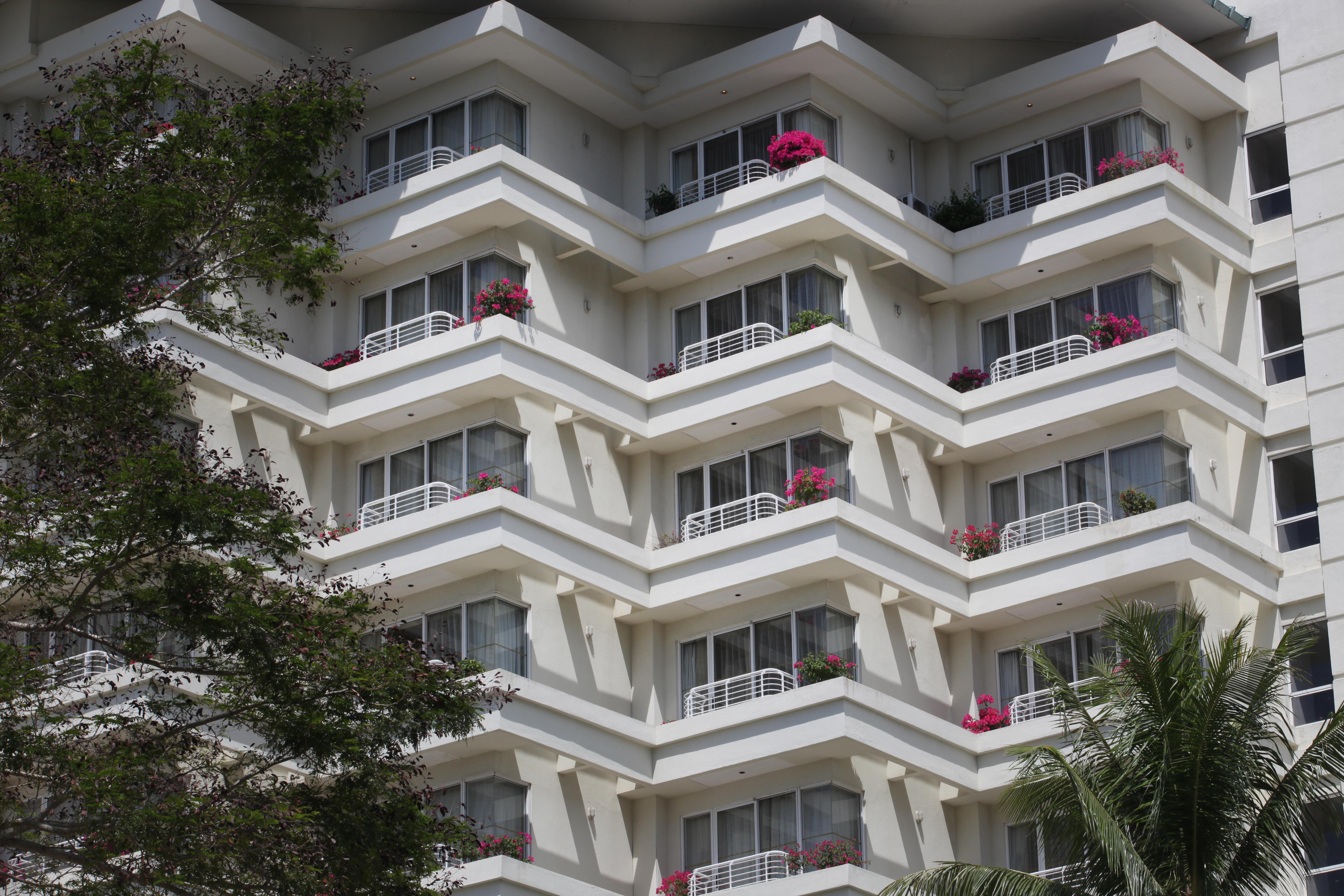 Hotel Dorsett Grand Labuan Esterno foto