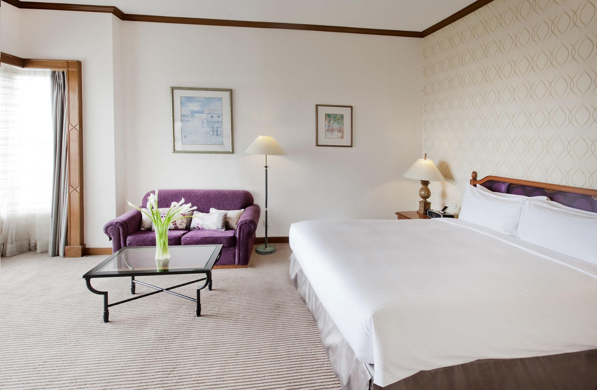 Hotel Dorsett Grand Labuan Esterno foto