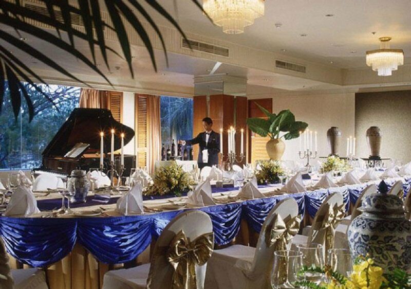 Hotel Dorsett Grand Labuan Esterno foto