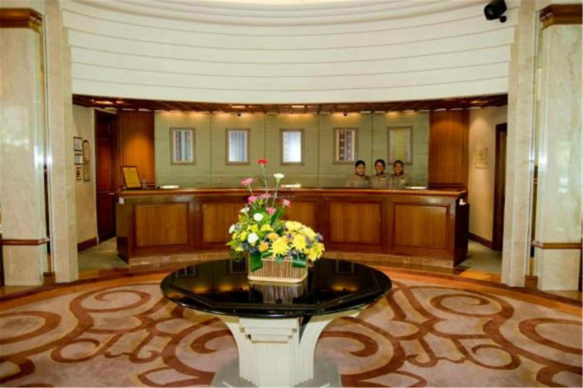 Hotel Dorsett Grand Labuan Esterno foto