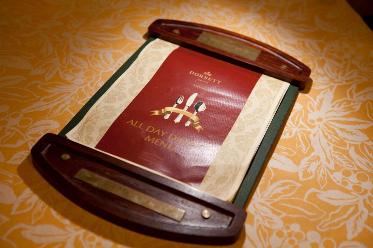 Hotel Dorsett Grand Labuan Esterno foto